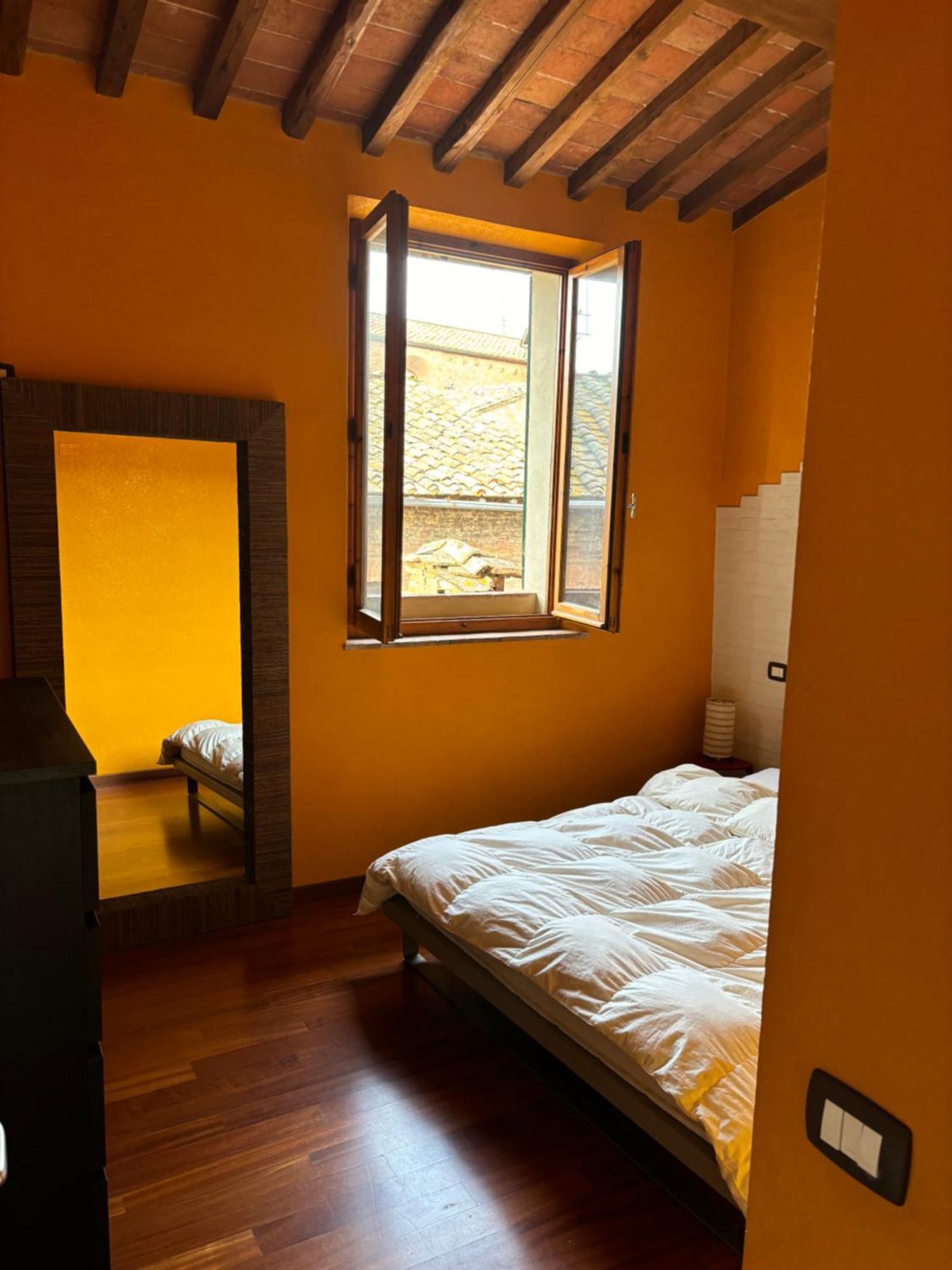 Il Nido Apartment เซียนา ภายนอก รูปภาพ
